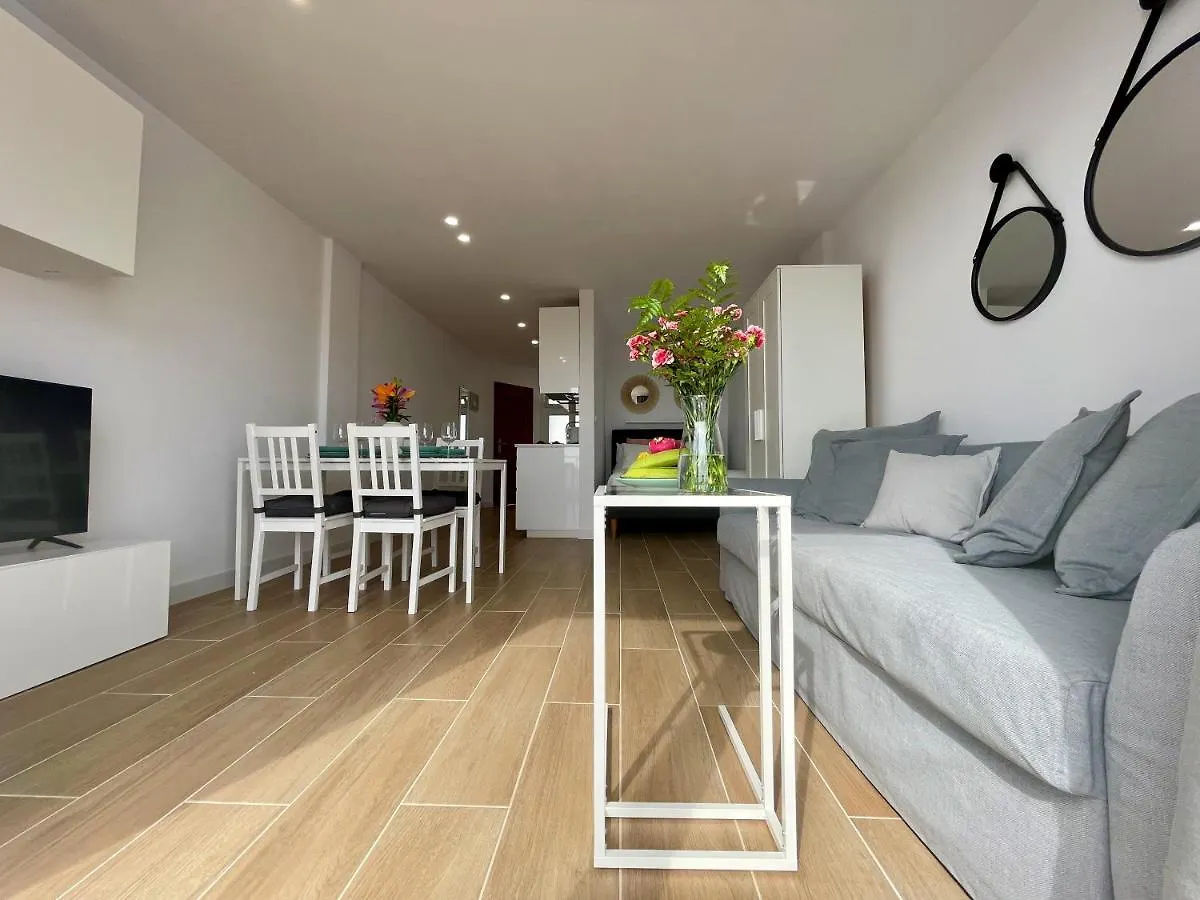 Malibu Park 3079 - Ocean View Studio Costa Adeje 0*,  İspanya